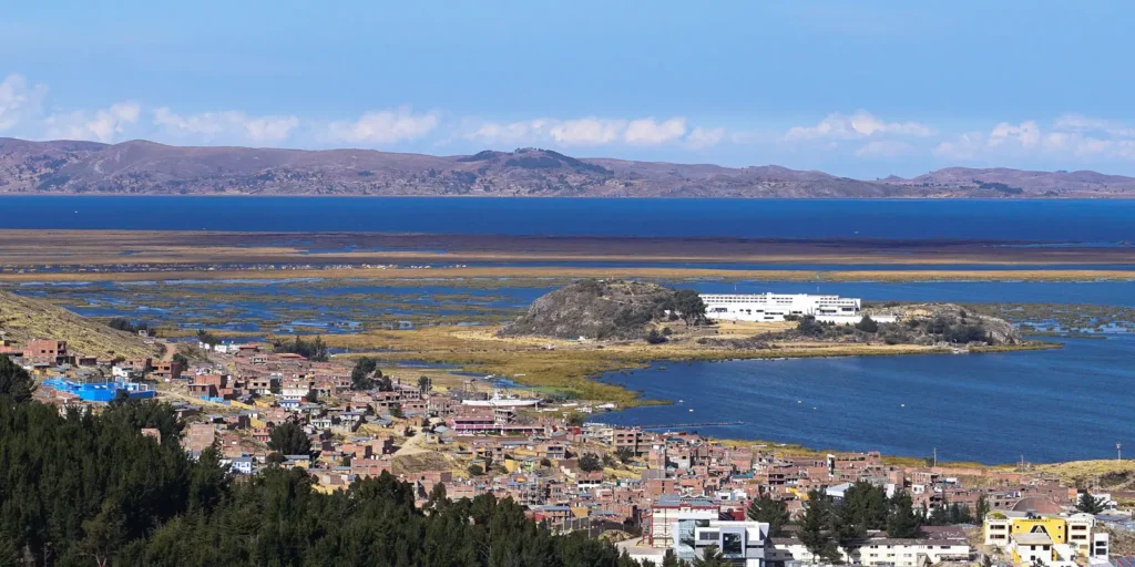 lake titicaca puno
